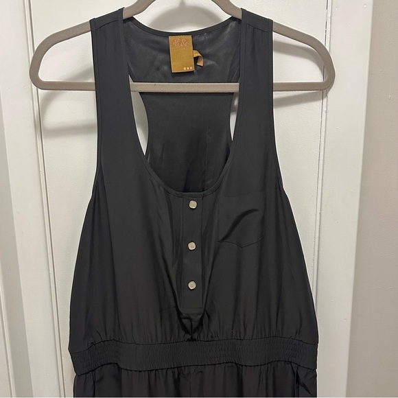 Ali Ro Black Silk Racerback Jumpsuit Women’s 12 Romper Jumper NWT casual - Picture 2 of 11